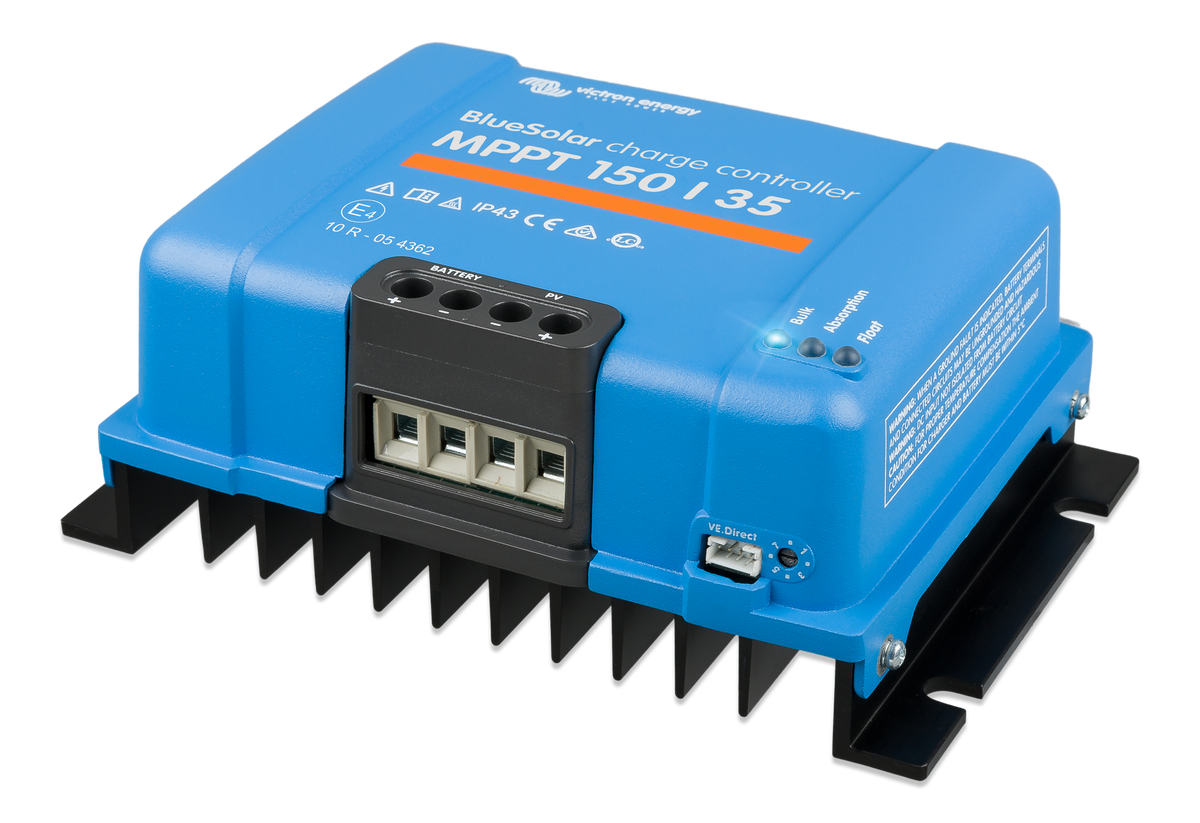 Regolatore MPPT Victron • 150 V / 35 A — BlueSolar MPPT charge controller 150/35 (right)      PNG