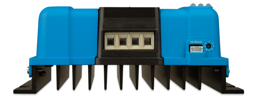 Regolatore MPPT Victron • 150 V / 45 A — vista frontale